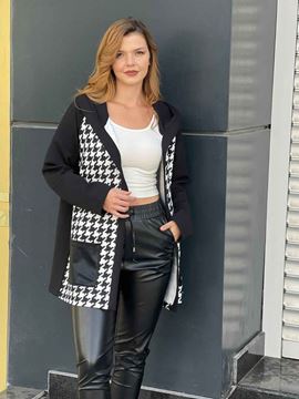 Immagine di CURVY GIRL CLASSIC CARDIGAN WITH DOG TOOTH